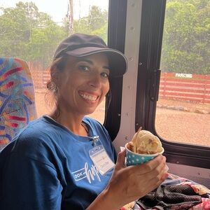 Meet your Posher, Jennifer